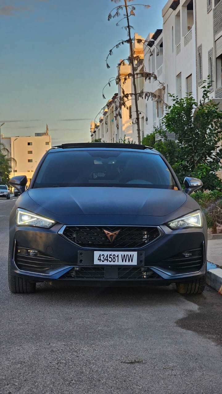 Lazrak auto Cupra leon 2024 